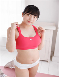 《我和黑帮大佬的365天无删节-国产精品色拉拉免费看》